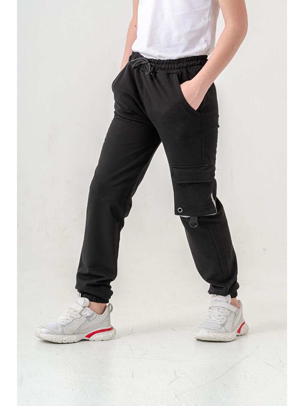 Siyah Athleisure Baskılı Kargo Cepli Erkek Çocuk Eşofman Altı-3