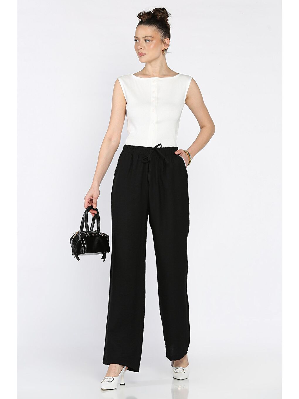 Siyah Kadın Yüksek Bel Cep Taşlı Palazzo Pantolon-1