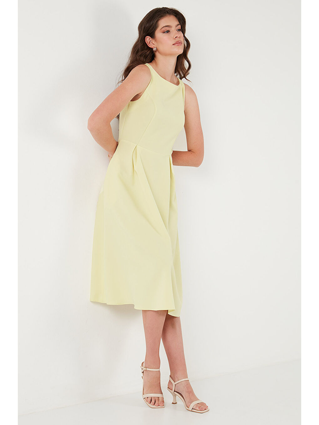 Sarı Bisiklet Yaka Cepli Pileli Midi Kadın Elbise 6051963-4