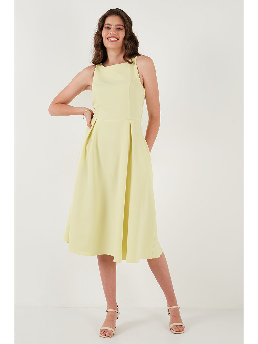 Sarı Bisiklet Yaka Cepli Pileli Midi Kadın Elbise 6051963-5