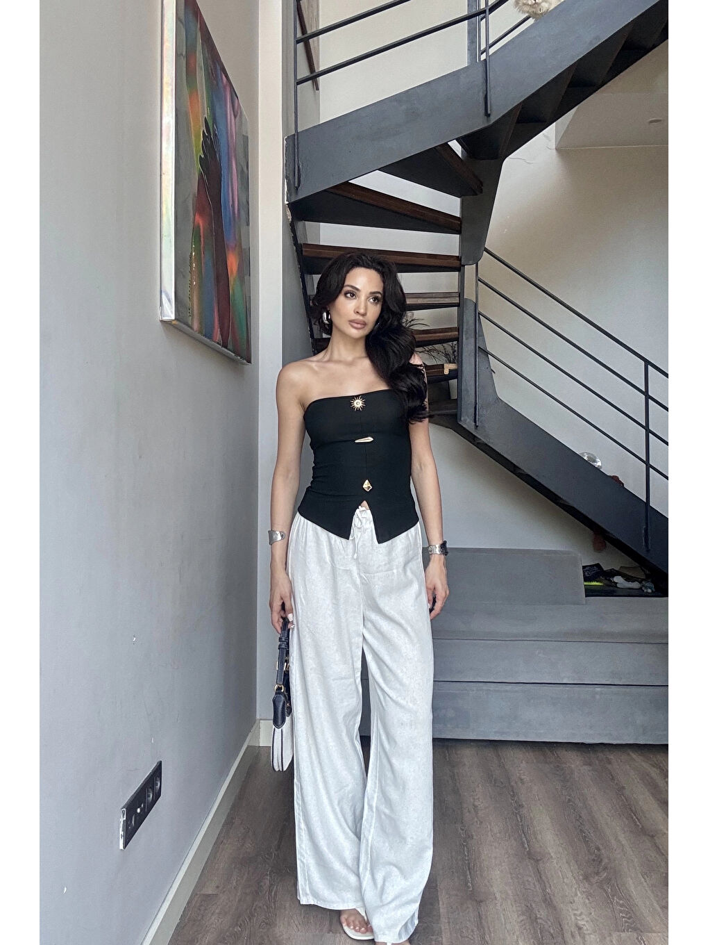 Kadın Siyah Aksesuarlı Crop 13684-1