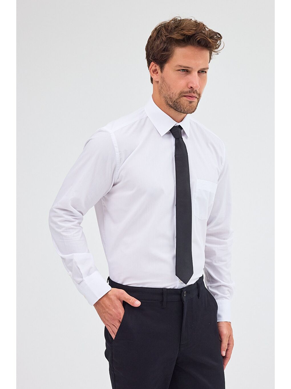 Beyaz Sert Yaka Uzun Kol Easy To Iron Comfort Fit Pamuklu Büyük Beden Gömlek 1004255300-4