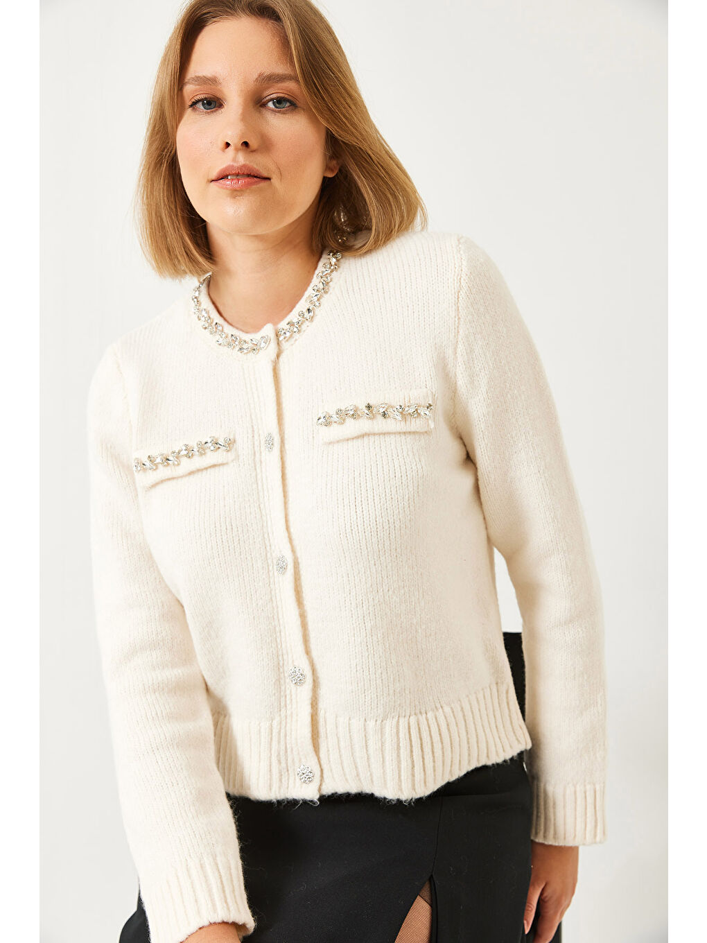 Ekru Kadın İnci Taş İşlemeli Triko Hırka-1