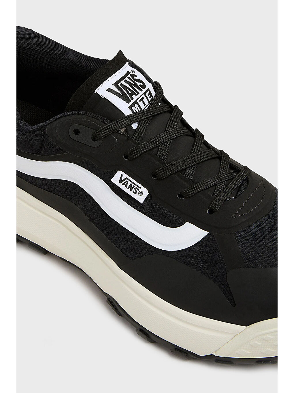 Siyah Mte Logolu Su İtici Kalın Taban Sneaker Ayakkabı VN000CVUBA21-3