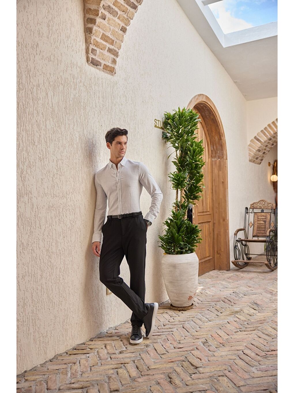 Mavi Onan Erkek Klasik Gömlek Modern Slim Fit Keten Görünümlü İnce Çizgili Desen-3