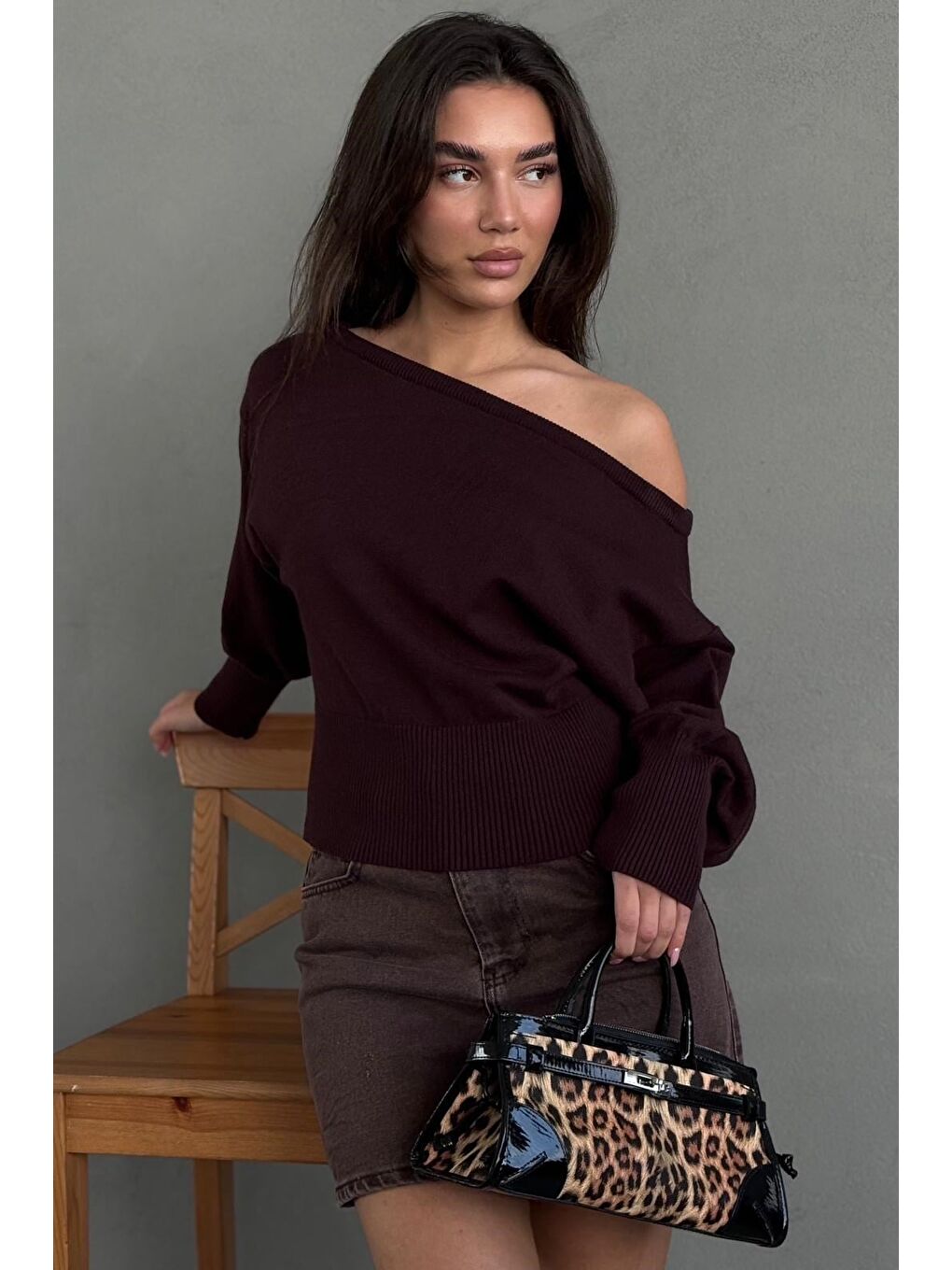 Kahverengi Ribbed Asimetrik Kesimli Kadın Kazak Mg2744-1