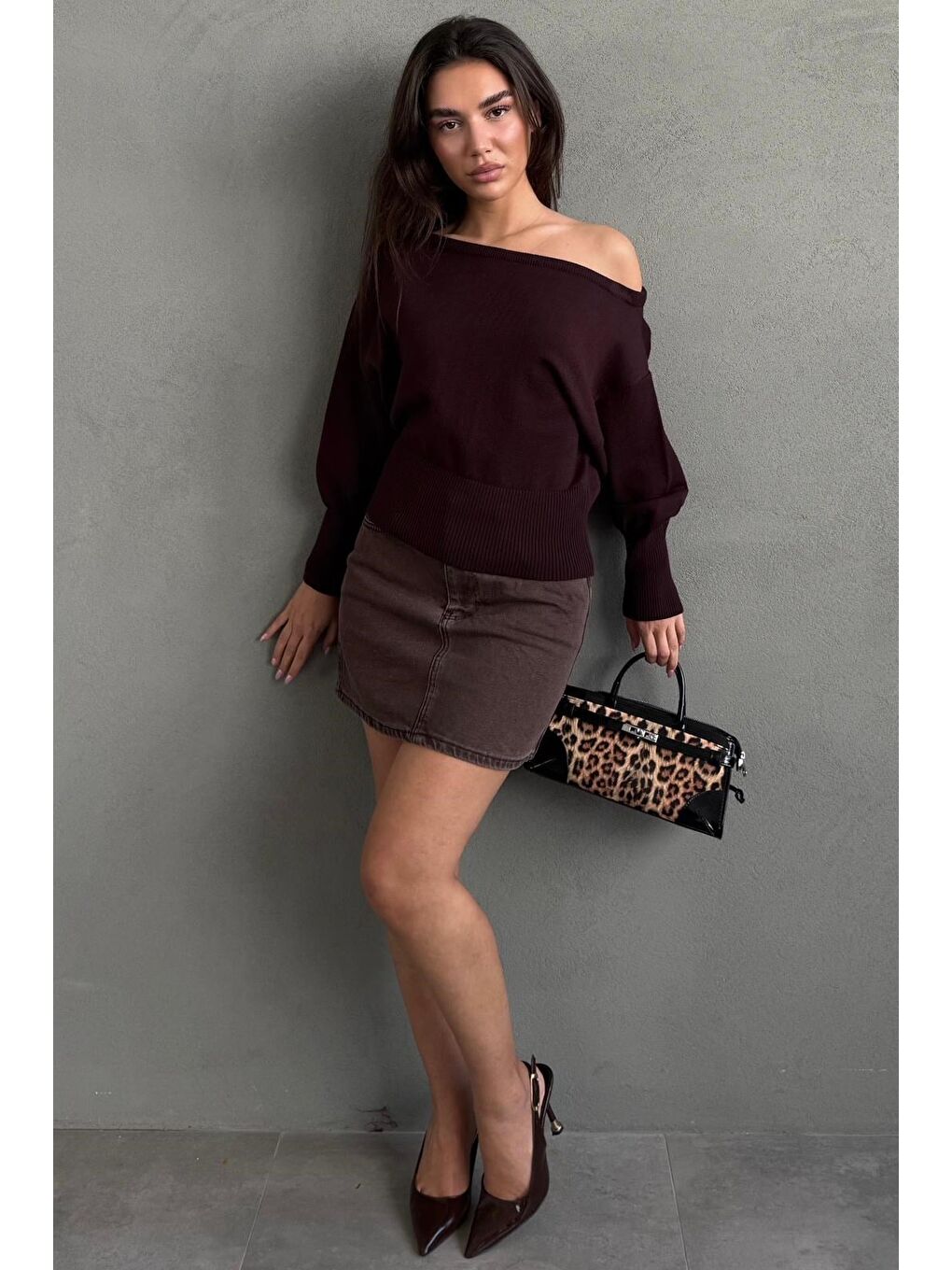 Kahverengi Ribbed Asimetrik Kesimli Kadın Kazak Mg2744-5