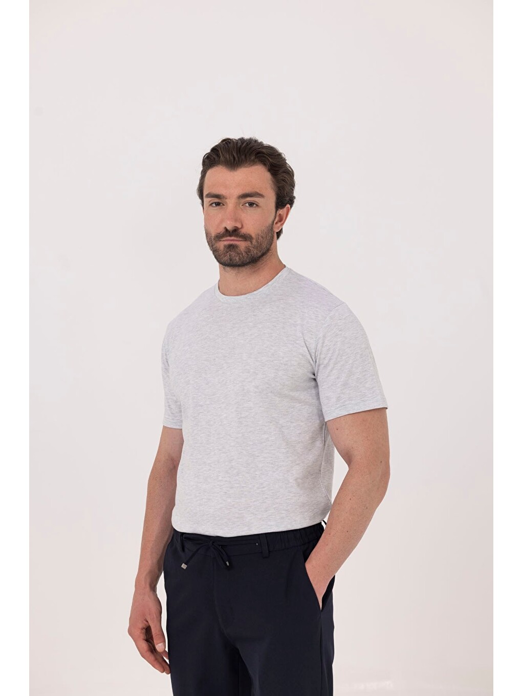 Açık Gri %100 Pamuk Bisiklet Yaka Düz Renk Basic T-shirt-2