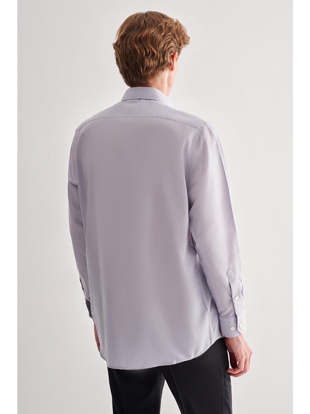 Gri Sert Yaka Uzun Kol Easy To Iron Comfort Fit Pamuklu Büyük Beden Gömlek 1004255182