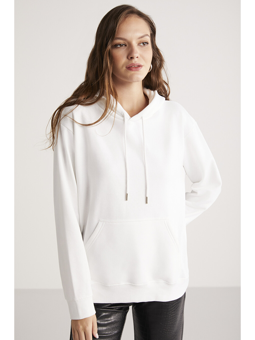 Tereza Kadın Beyaz Sweatshirt-4