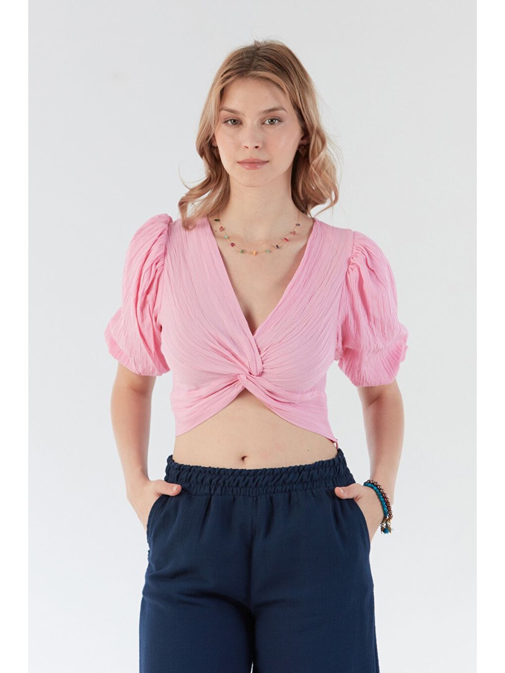 Pembe Önü Düğümlü Balon Kol Bluz-1