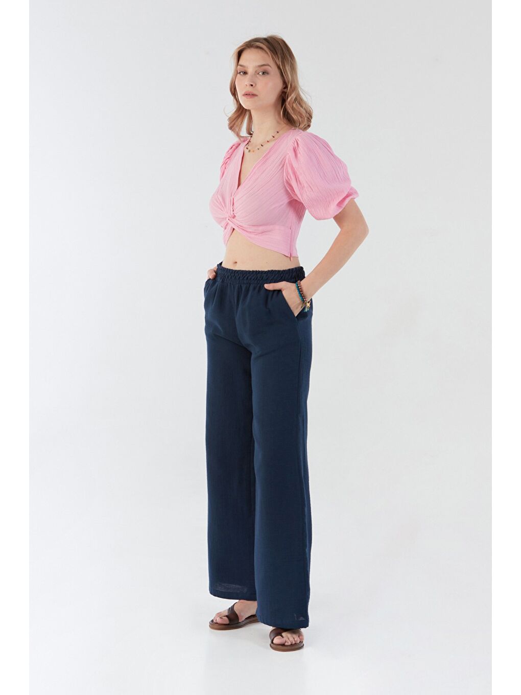 Pembe Önü Düğümlü Balon Kol Bluz-2