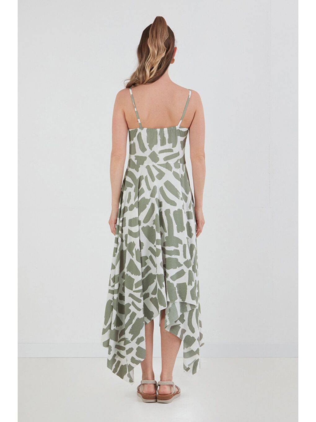 Turkuaz Desenli Bürümcük Kumaş Asimetrik Kesim Elbise-3