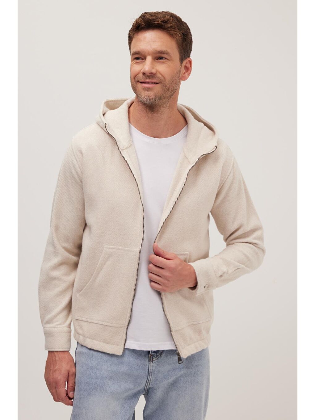 Erkek Relax Fit Rahat Kesim Fermuarlı Çift Cep Kapüşonlu Ekru Sweatshirt