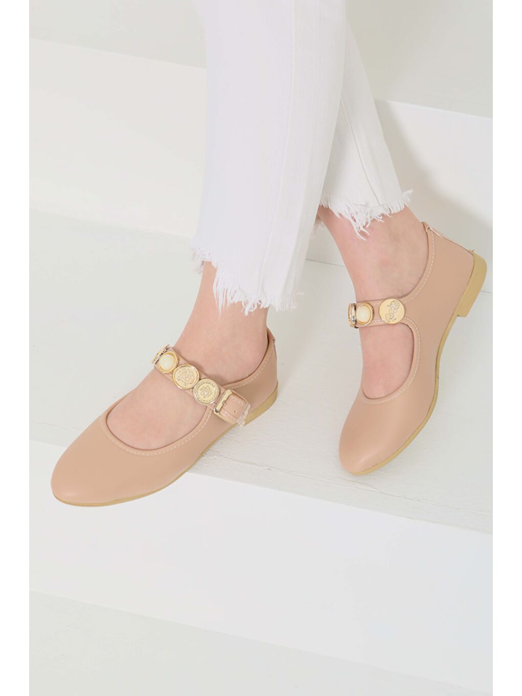 Bej Kadın Vizon Taş Detaylı Babet Ayakkabı - 27112-5