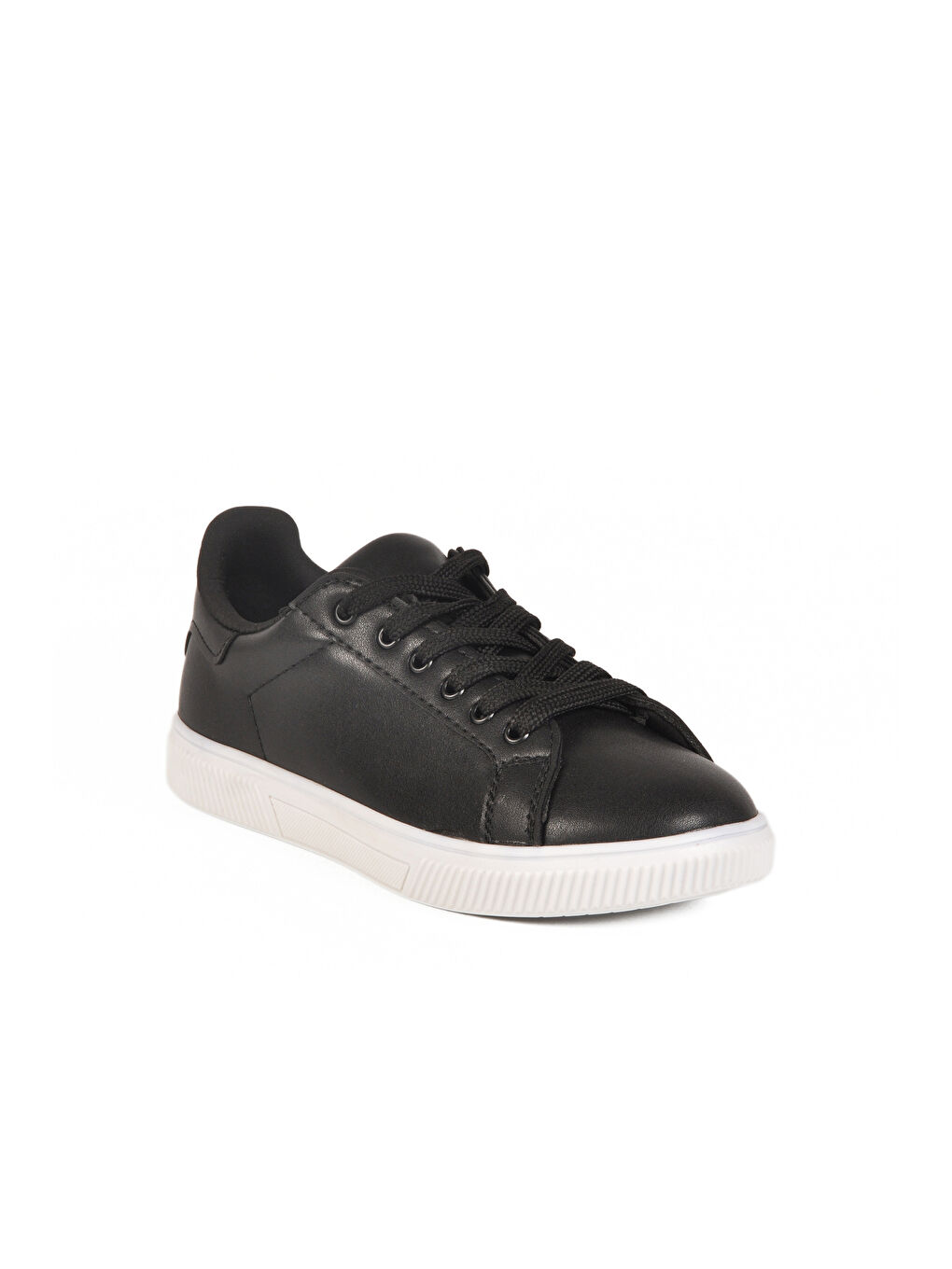 Siyah Beyaz Bağcıklı Hafif Cilt Erkek Sneaker Mota 600 M-2