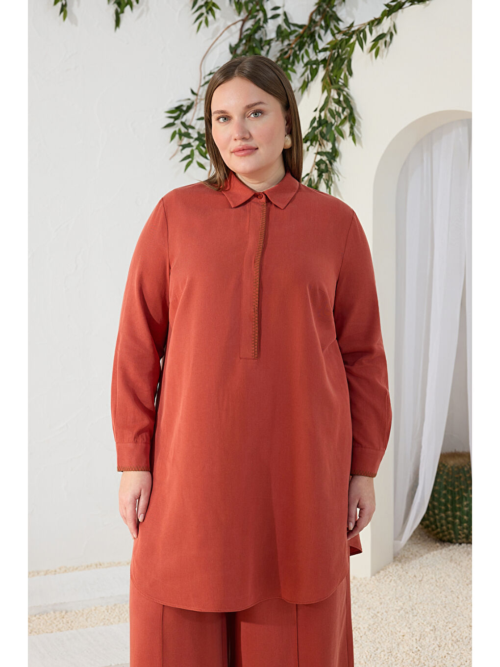 Kahverengi Tarçın Çoban Nakışlı Tunik-1