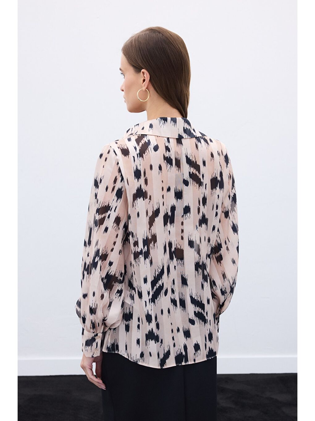 Geniş Manşetli Desenli Gömlek - Bej-7