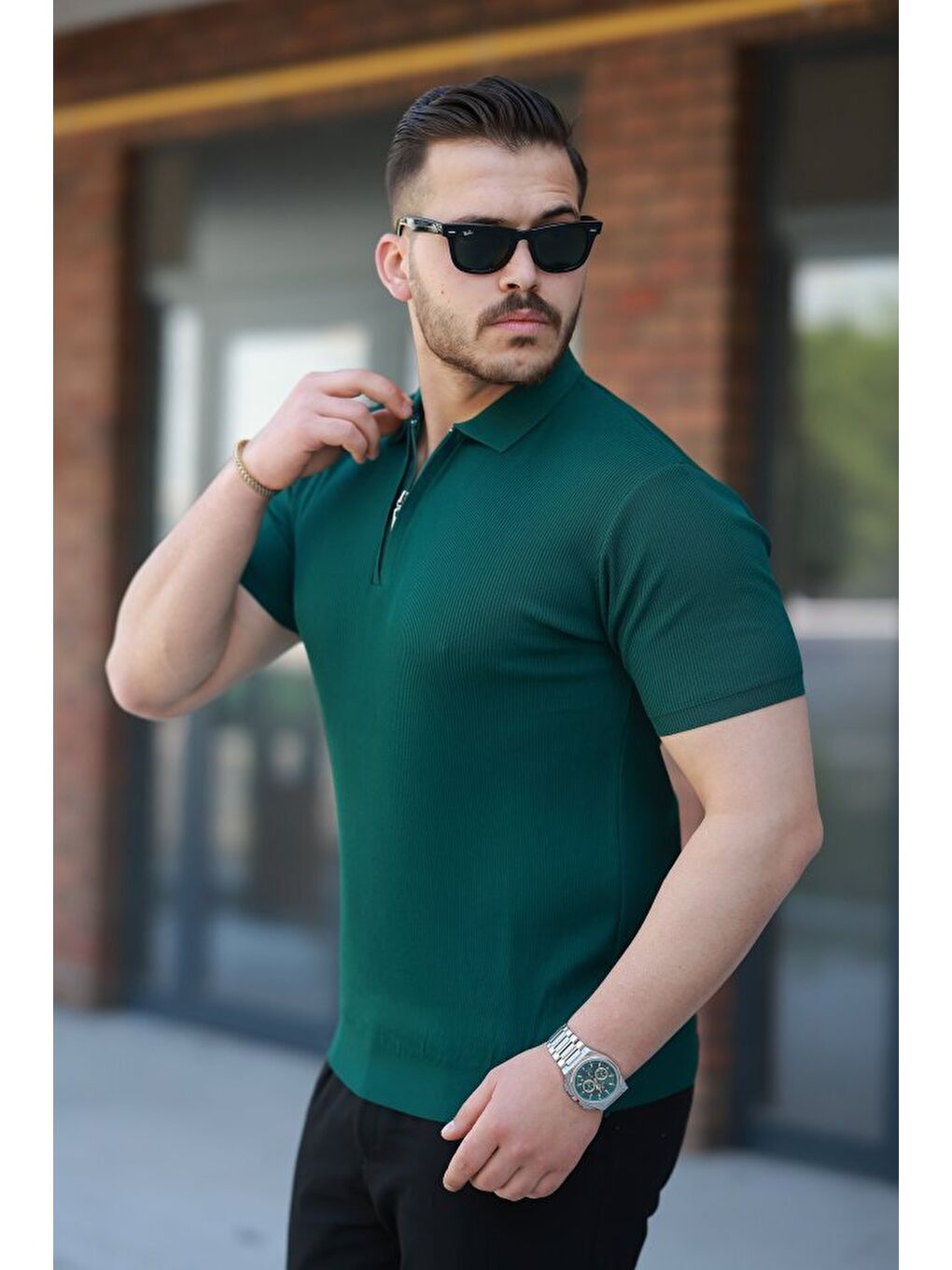 Yeşil Erkek Fermuarlı Yakalı Kısa Kollu Tshirt-1