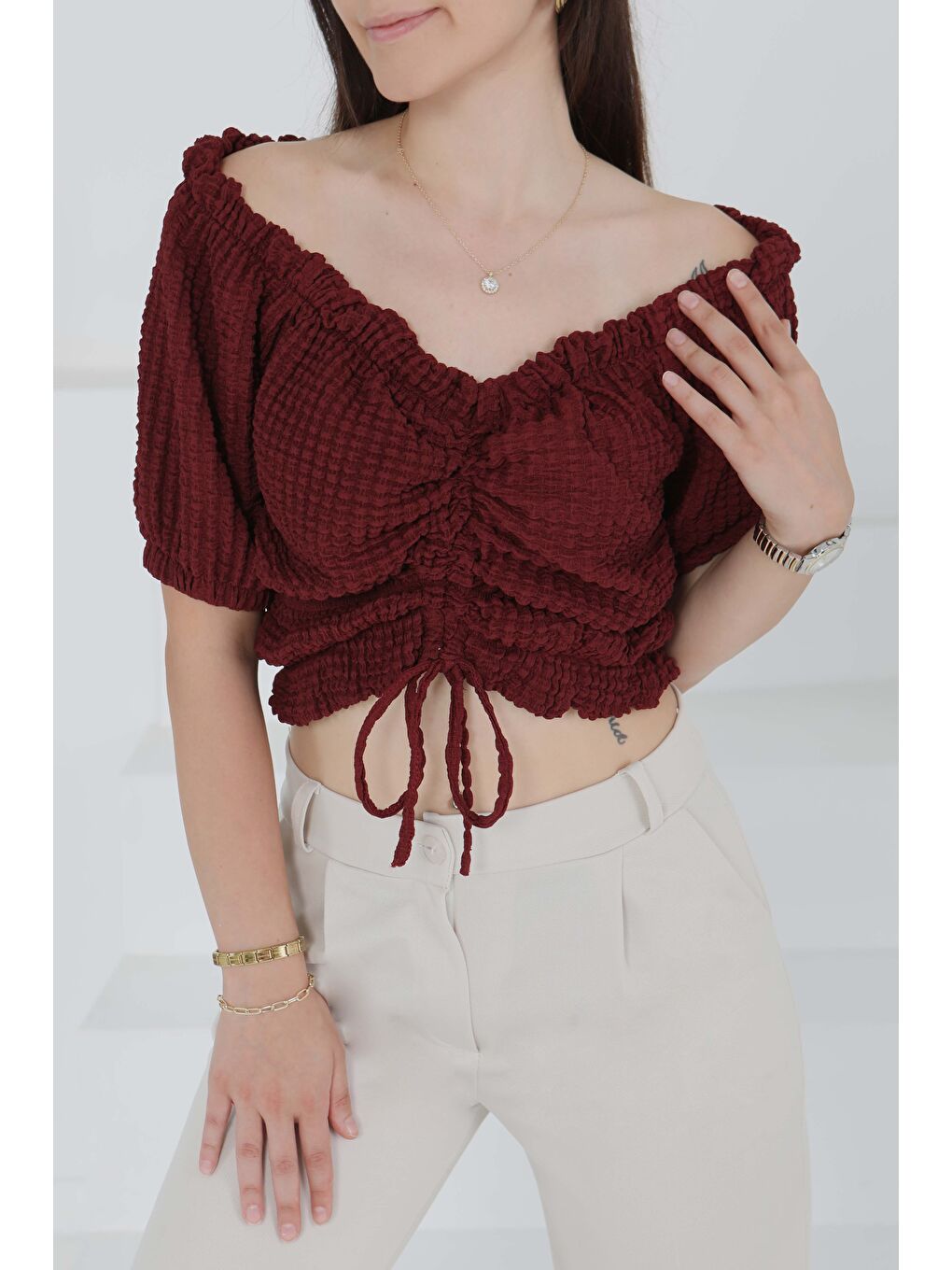 Buffle Büzgülü Crop Bordo - 27485-1