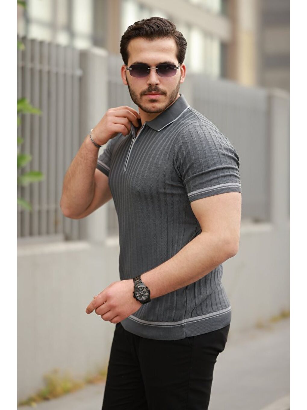 Antrasit Erkek Fermuarlı Yakalı Kısa Kollu T-shirt-1