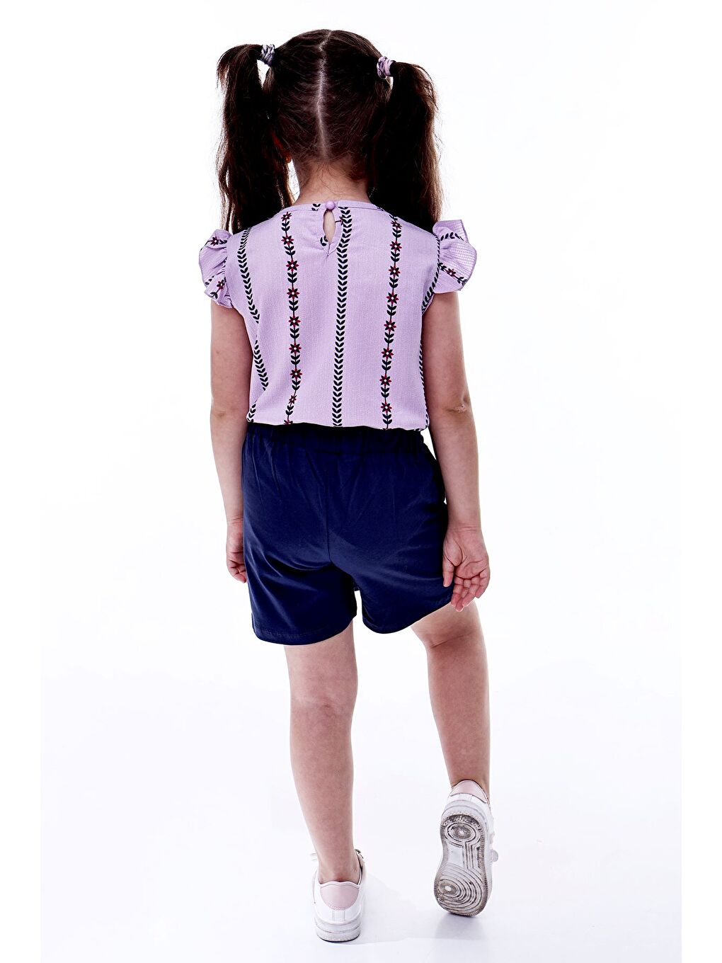 Mor Bürümcük Kumaş Çiçek Desenli Fırfır Kollu Fiyonk Detaylı Kız Çocuk Şort Etek Takımı-3