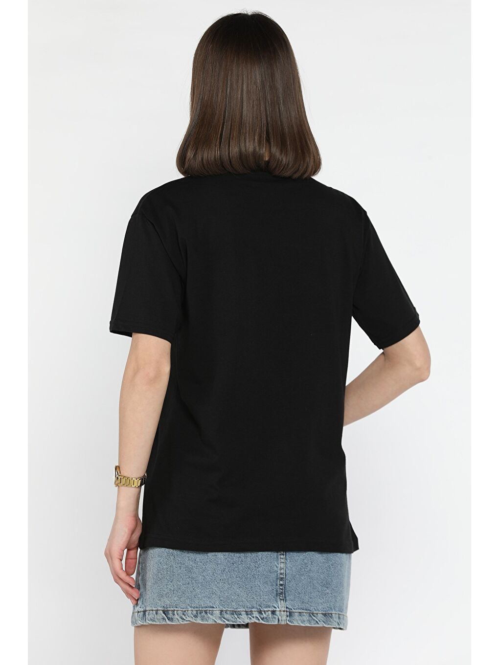 Siyah Baskılı Taş Detaylı Kadın Tişört-2