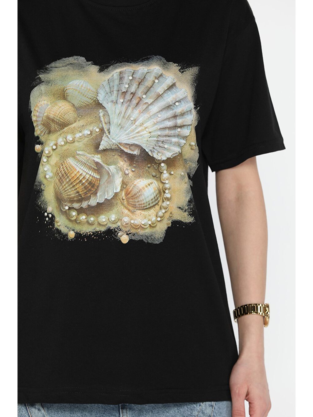 Siyah Baskılı Taş Detaylı Kadın Tişört-3