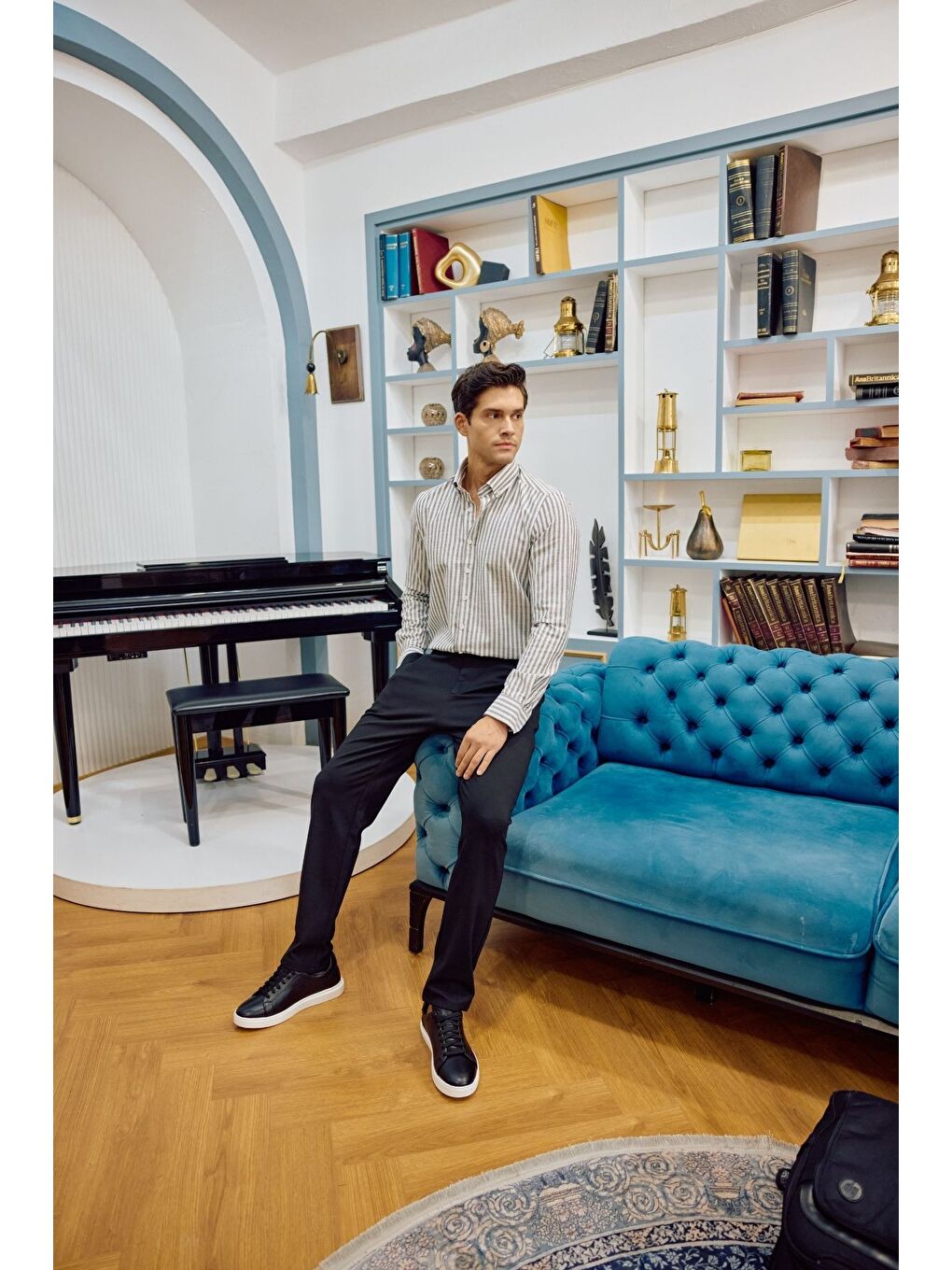 Gri Senoc Erkek Gömlek Modern Slim Fit Keten Görünümlü Kalın Çizgili-2