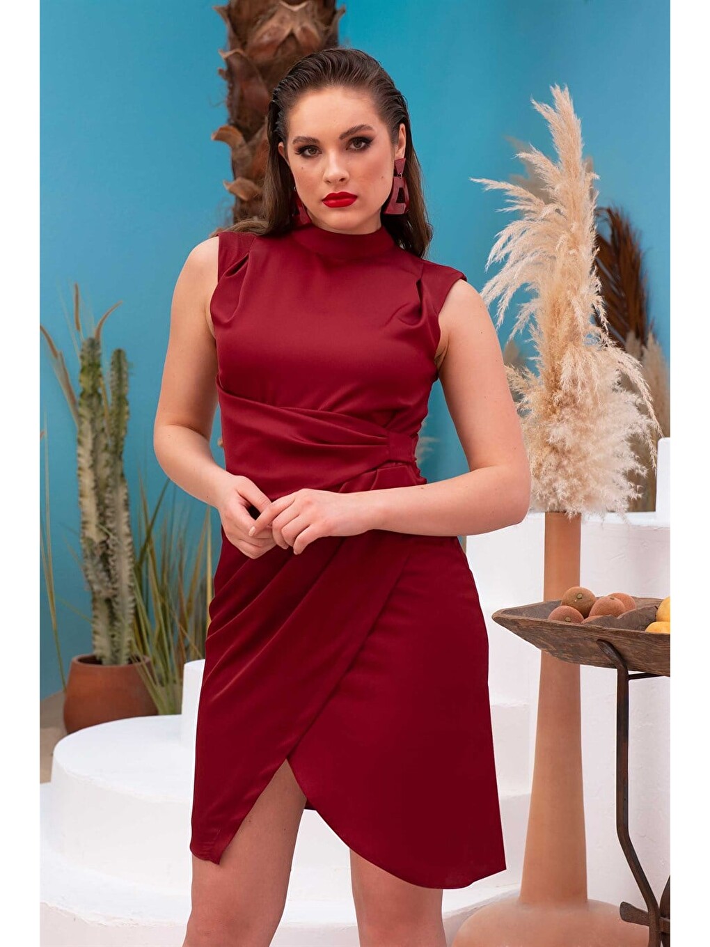 Bordo Saten Balıkçı Yaka Kısa Abiye Elbise-1