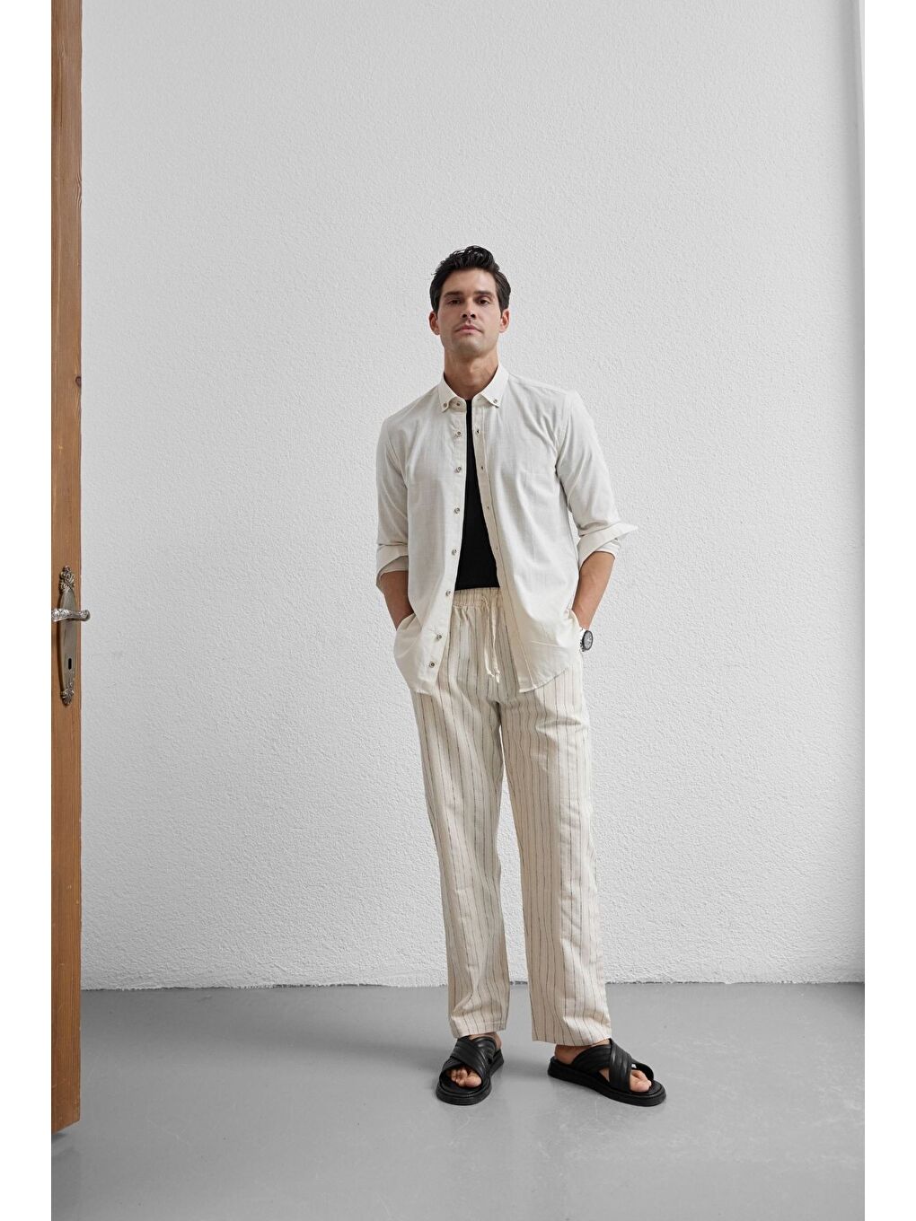 Bej Turi Erkek Pamuk Gömlek Modern Slim Fit Keten Görünümlü Uzun Kol