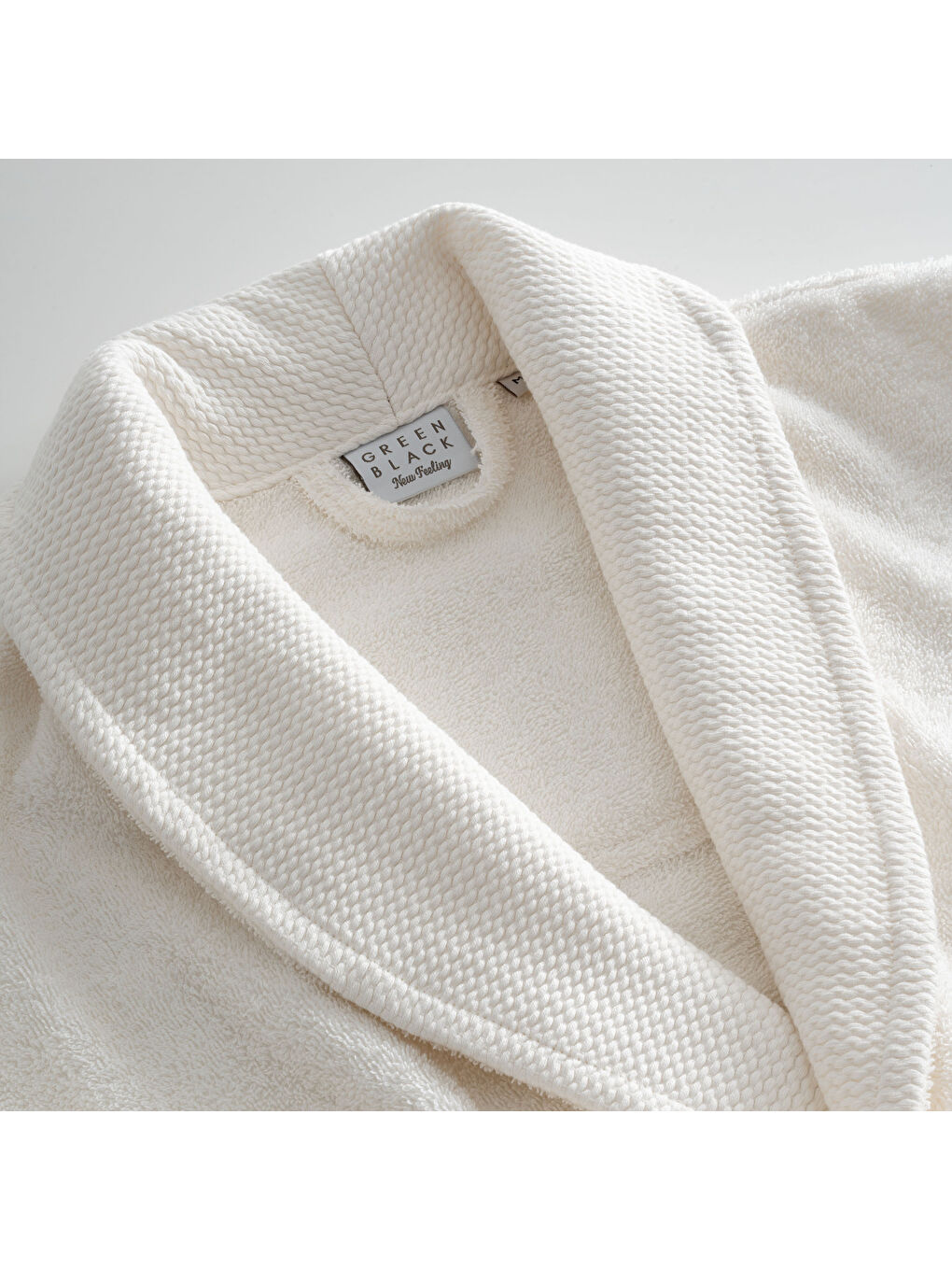 Ekru Lara Kadın Bornoz %100 Pamuk Jakarlı Krem-1