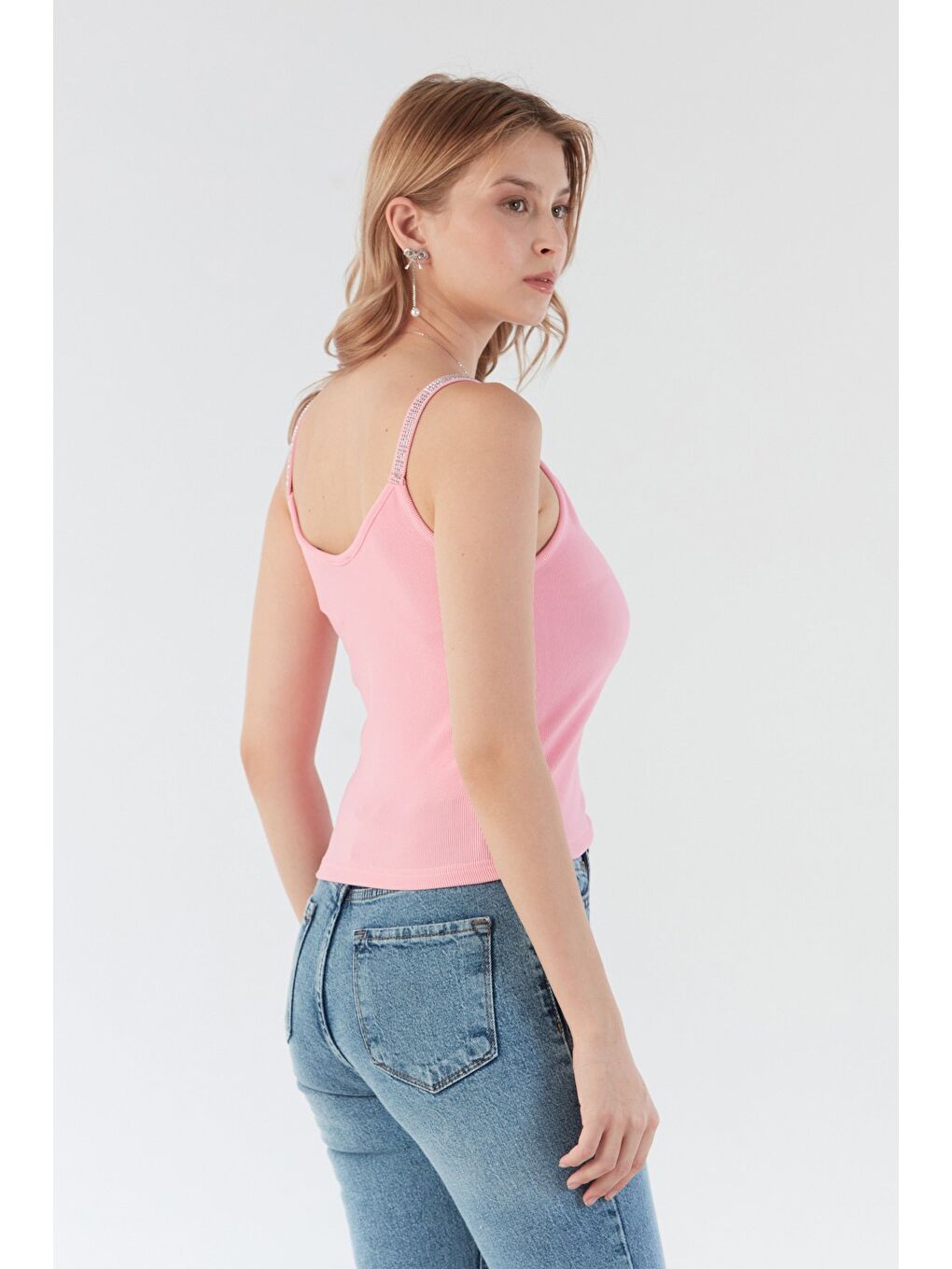 Pembe Fitilli Askıları Taş Detaylı V Yaka Bluz-1