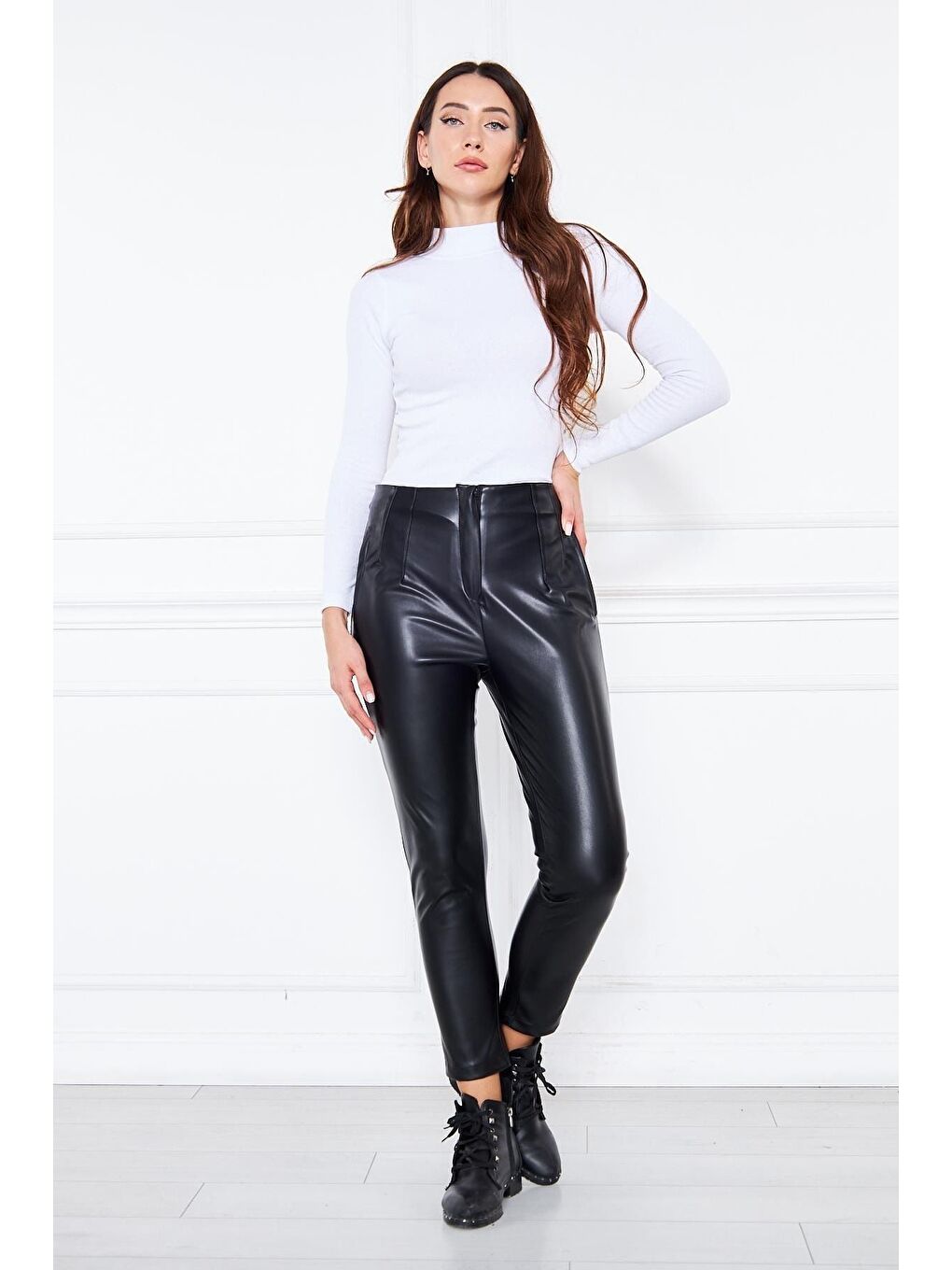 Siyah Kadın Deri Cepsiz Pantolon-2