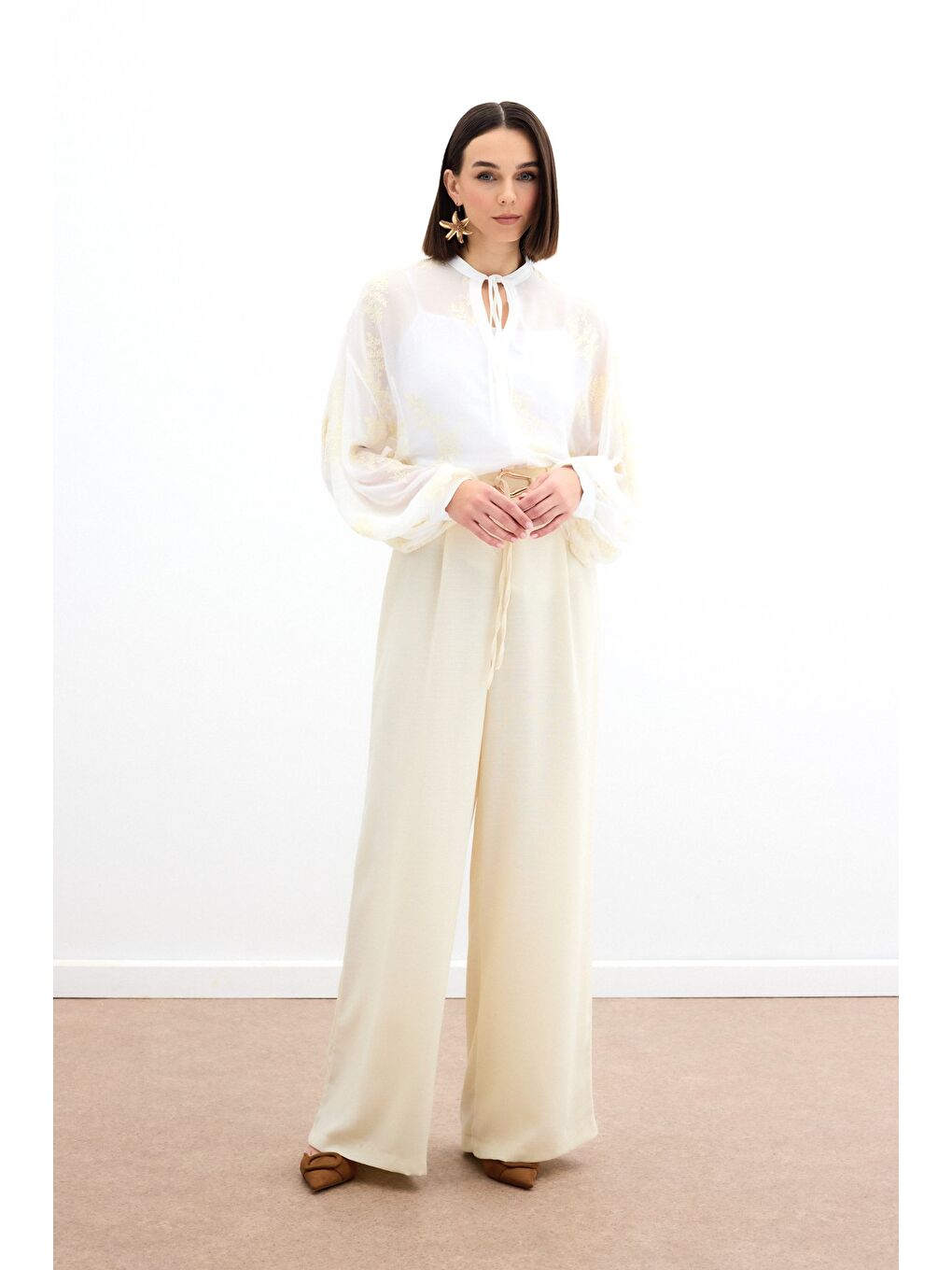 Ekru Nakışlı Şifon Gömlek - Krem-1