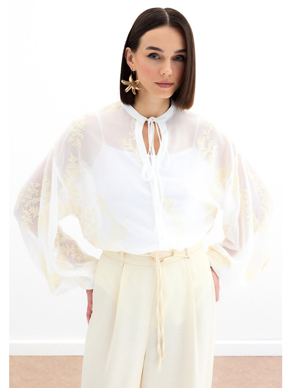 Ekru Nakışlı Şifon Gömlek - Krem-2