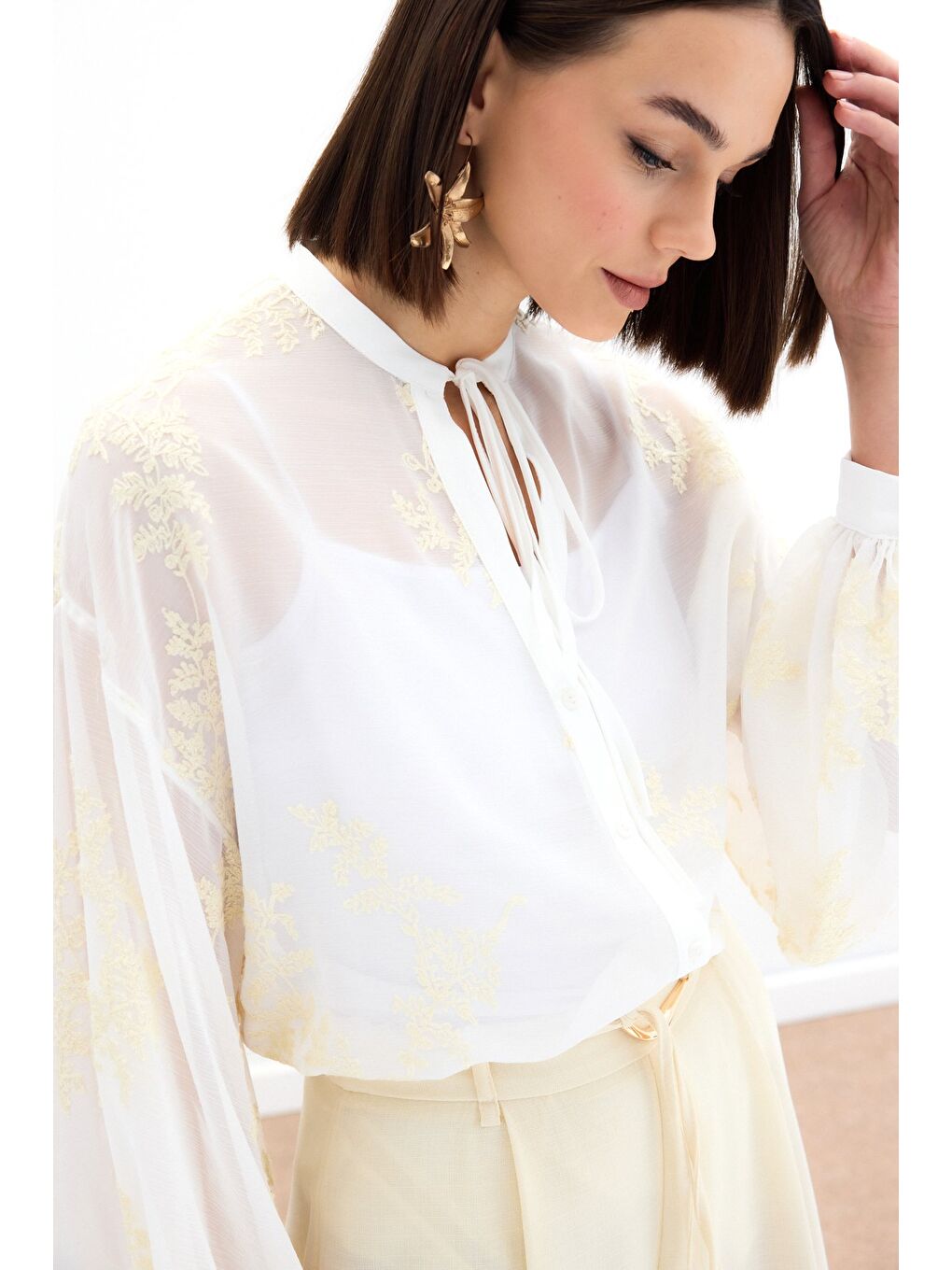 Ekru Nakışlı Şifon Gömlek - Krem-6