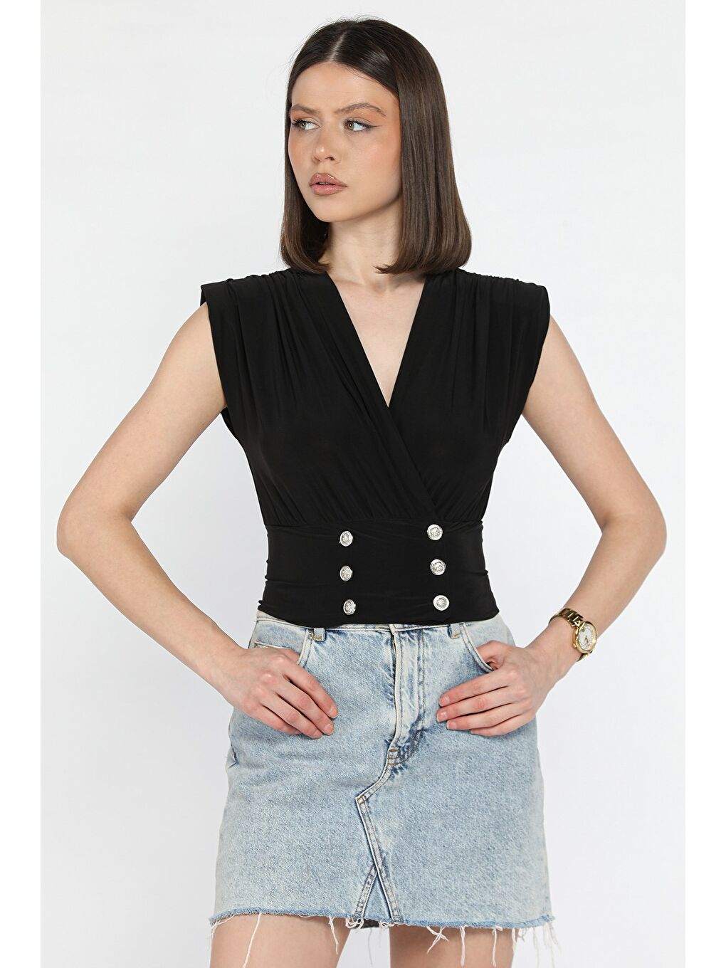 Siyah Kadın Kruvaze Yaka Düğme Detaylı Pileli Bluz-1