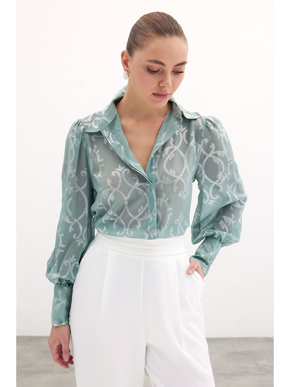 Yeşil Geniş Manşetli Şifon Gömlek - Mint-3