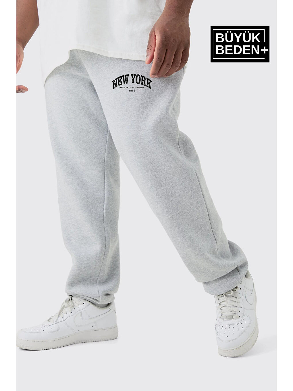 Gri Paça Lastikli New York Baskılı İnce Erkek Büyük Beden Jogger Eşofman Altı SPR24BEA48