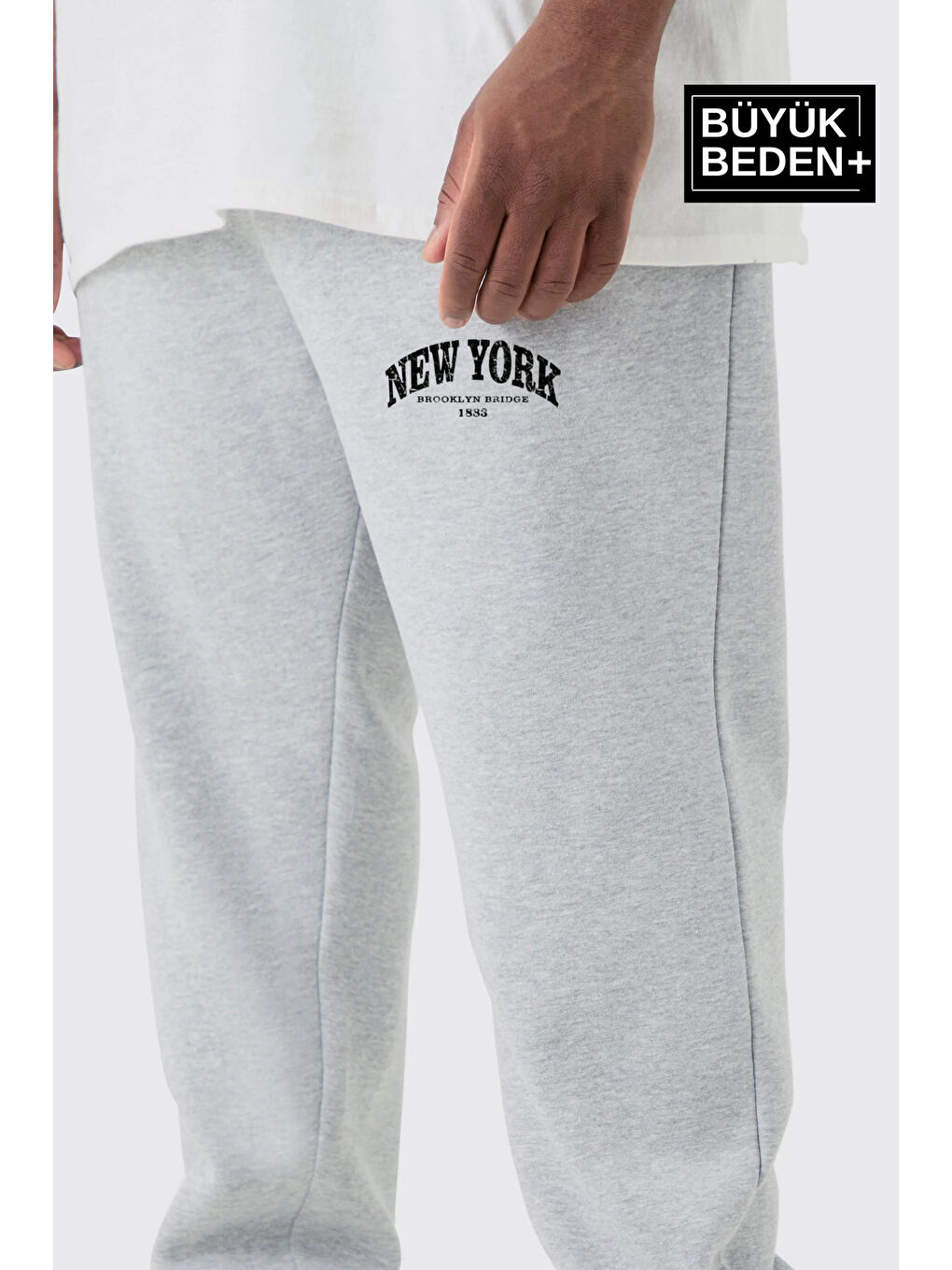 Gri Paça Lastikli New York Baskılı İnce Erkek Büyük Beden Jogger Eşofman Altı SPR24BEA48-1
