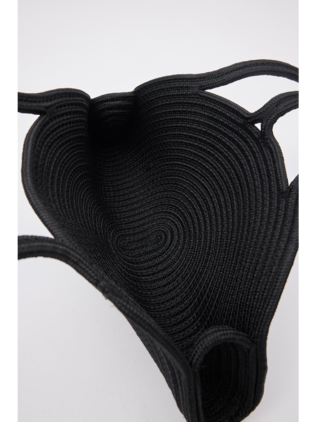 Paper Düğmeli Handmade Hasır Omuz Çantası Siyah-5