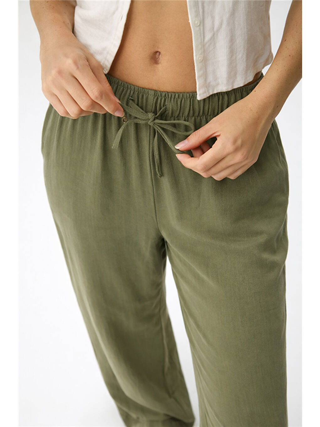 Haki Pamuk ve Keten Karışımlı Yüksek Bel Kadın Pantolon 26Y0608K1-3