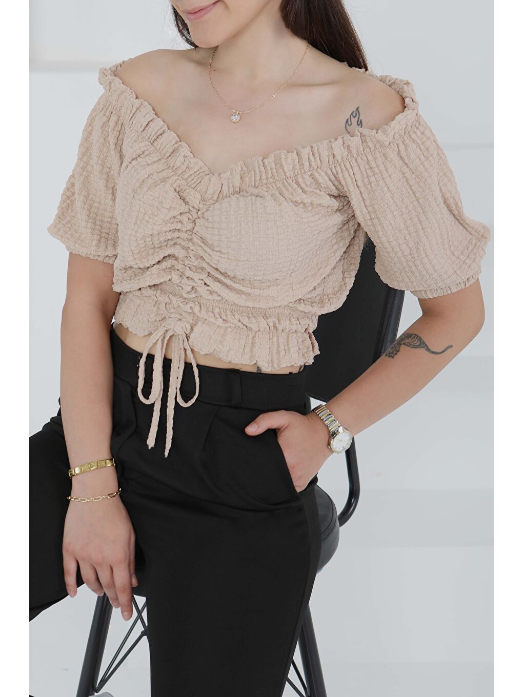 Buffle Büzgülü Crop Bej - 27485-2
