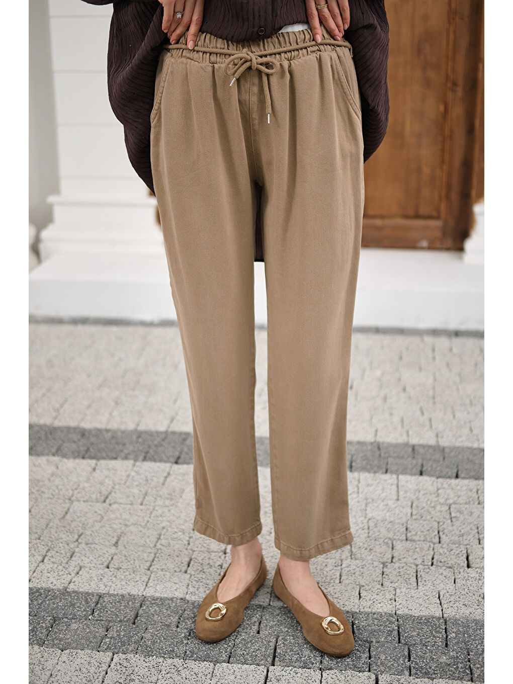 Bej Kadın İp Kemerli Bol Paça Pike Pantolon Vizon