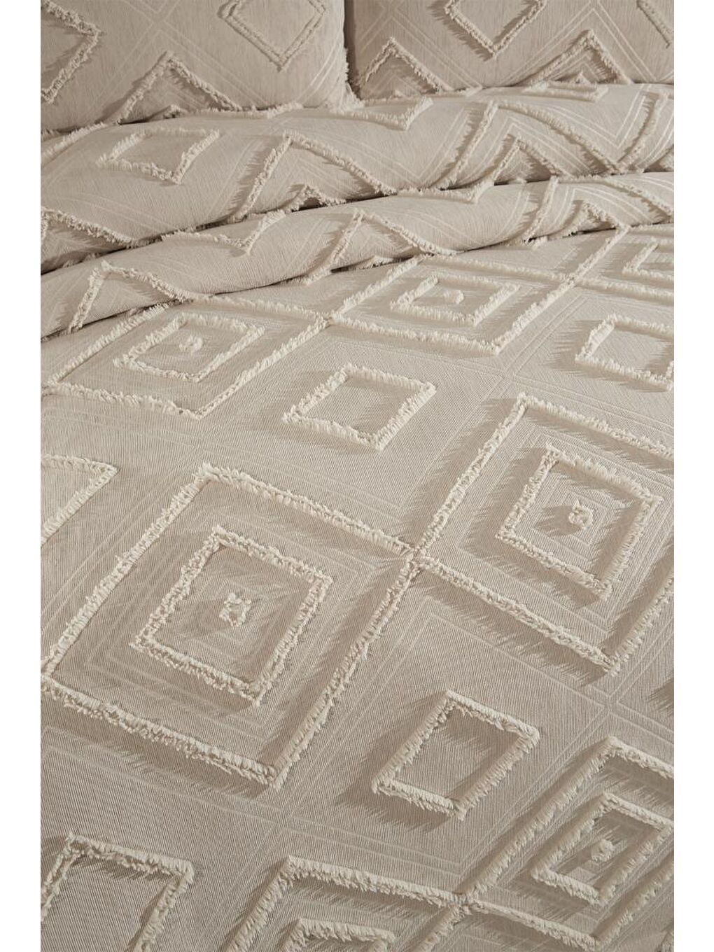 Samira 3 Parça Çift Kişilik Pike Takımı Bej-3