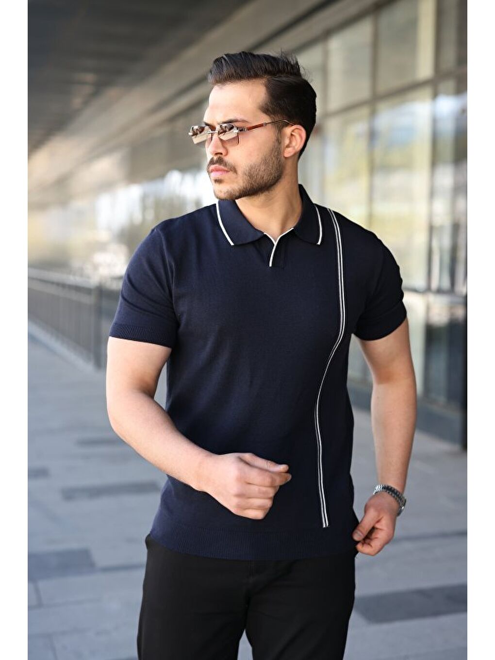 Lacivert Erkek Çizgi Detaylı Polo Yaka Triko Tişört