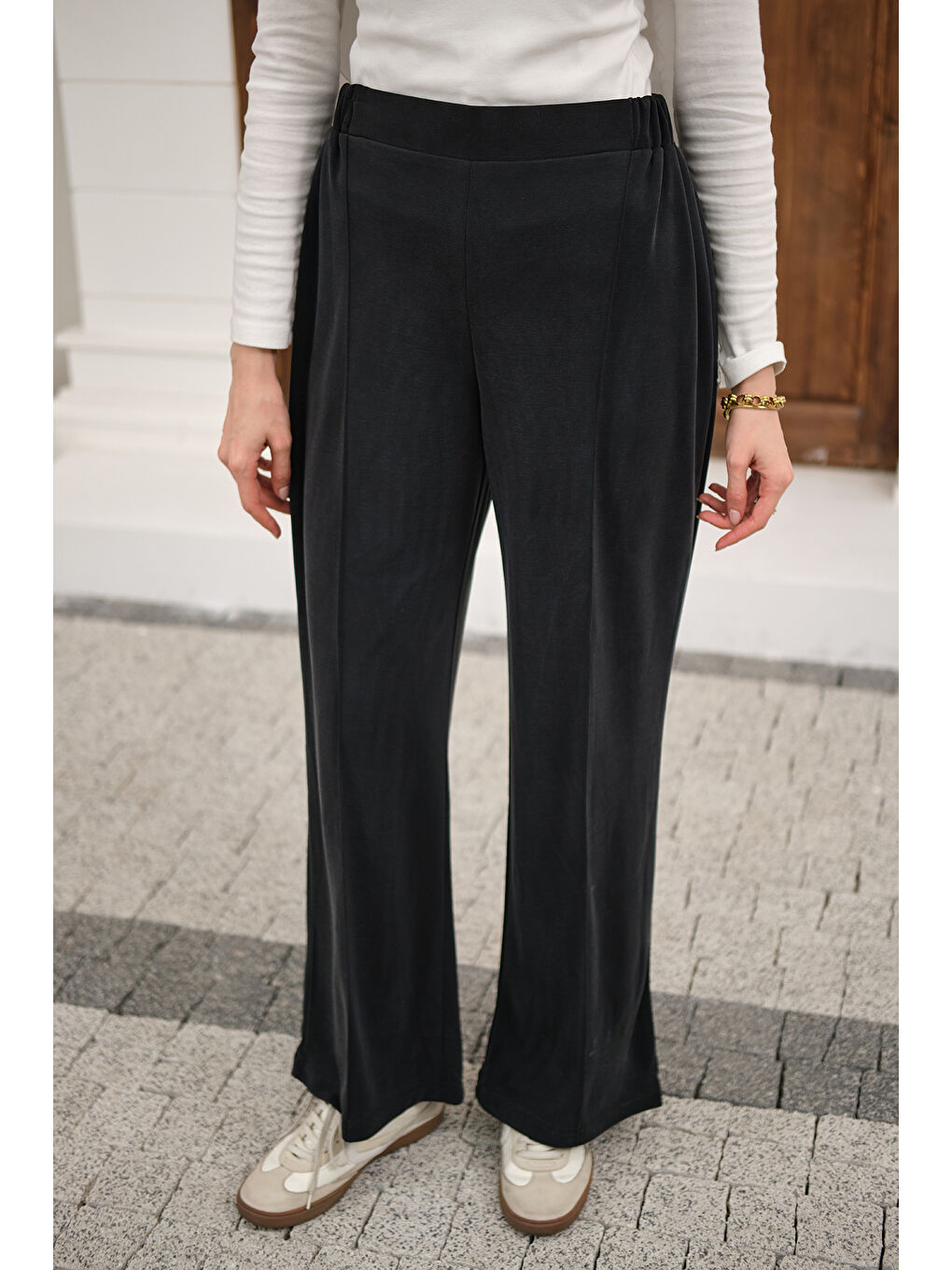 Gri Kadın Önü Çima Detaylı Lastikli Pantolon Füme-4