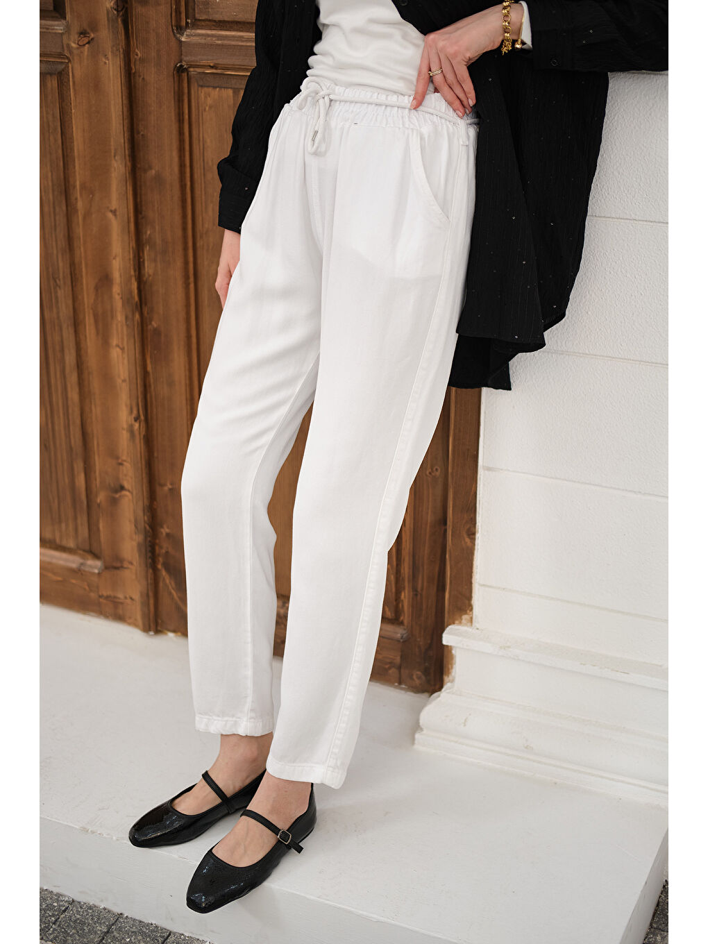 Kadın İp Kemerli Bol Paça Pike Pantolon Beyaz-3