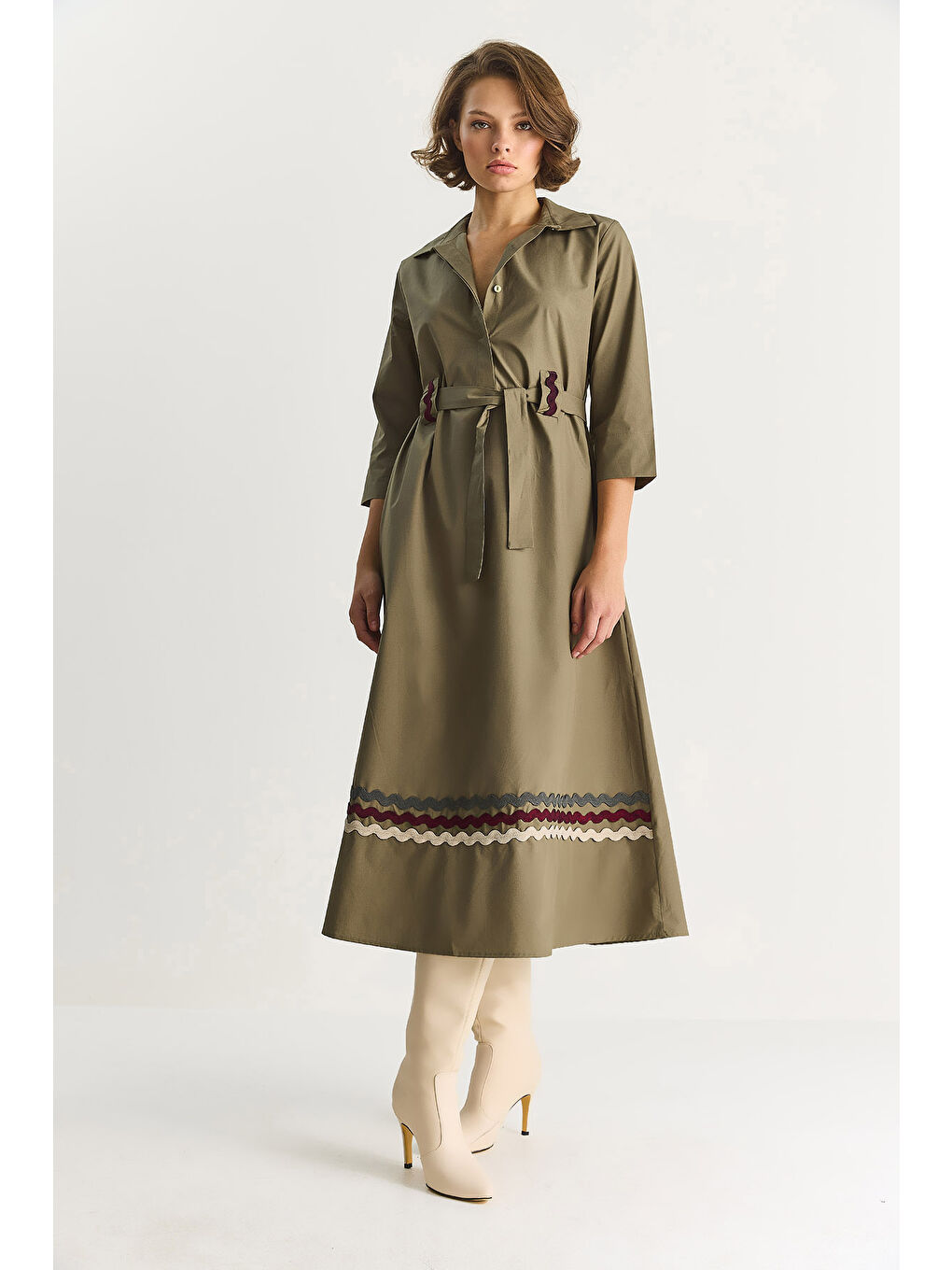 Haki Kadın Nakış Detaylı Yakalı Kemer Köprülü Gömlek Elbise-3